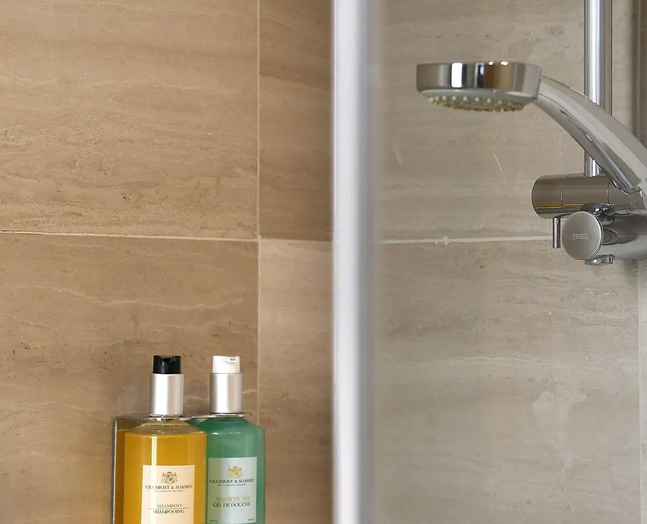 Apartaments-Hotel Hispanos 7 Suiza Barcelona Aparthotel
