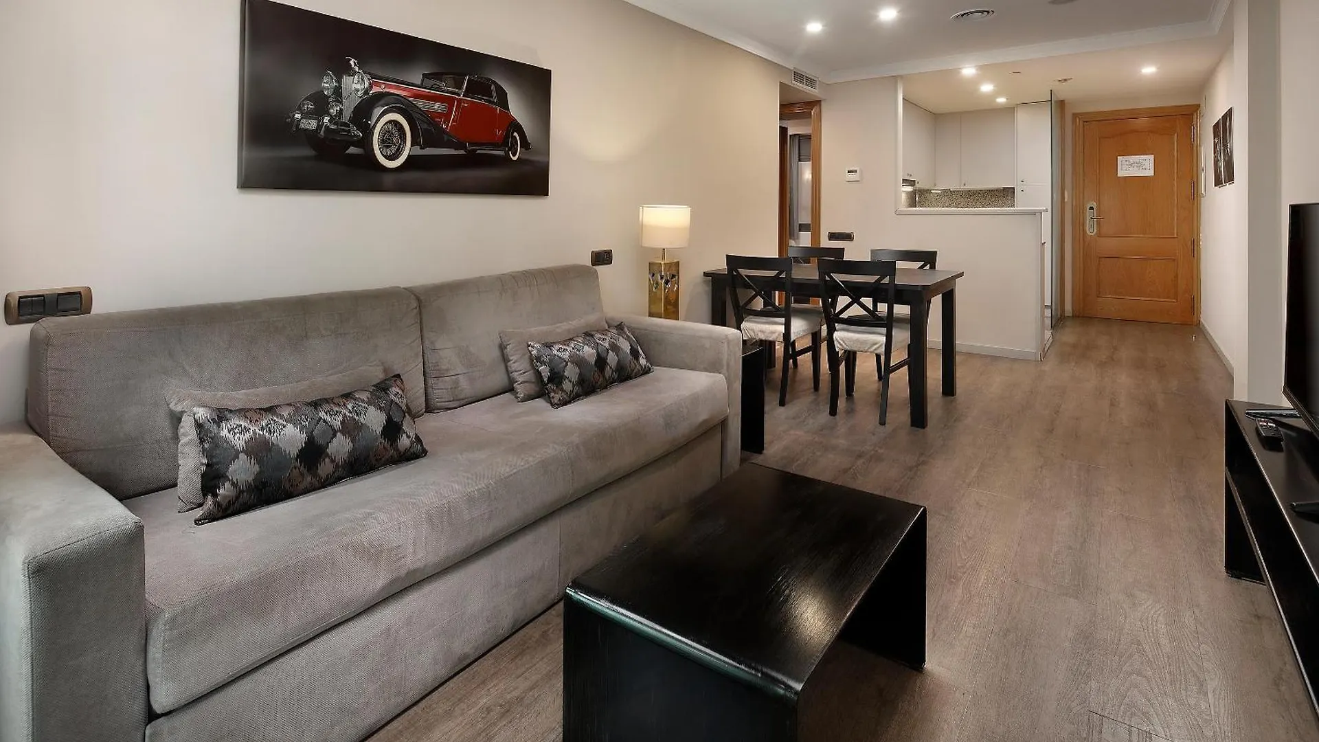 Aparthotel Apartaments-Hotel Hispanos 7 Suiza Barcelona