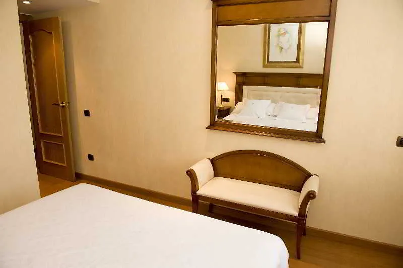 Apartaments-Hotel Hispanos 7 Suiza Barcelona