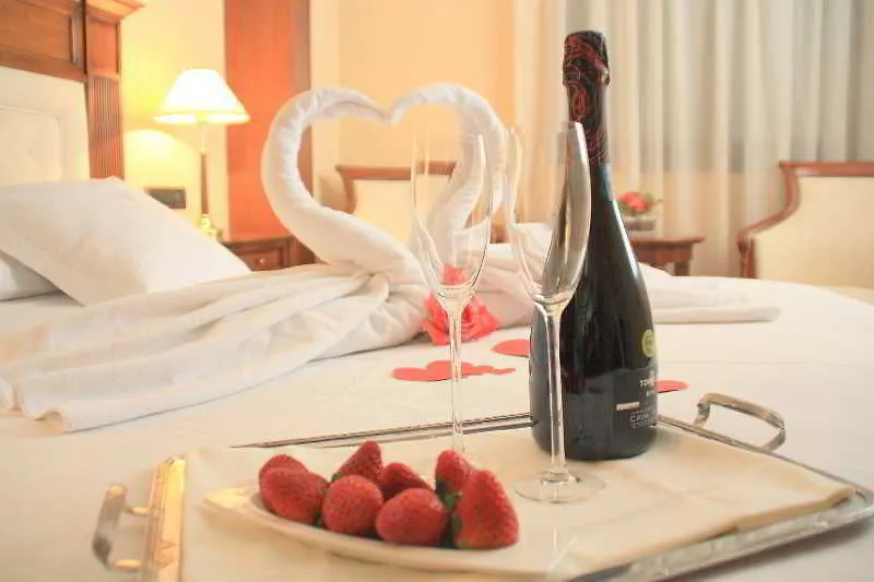 Apartaments-Hotel Hispanos 7 Suiza Barcelona Aparthotel